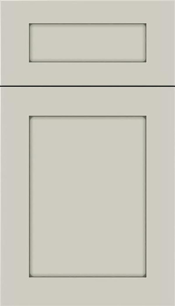 Salem 5pc Maple shaker cabinet door in Cirrus with Pewter glaze