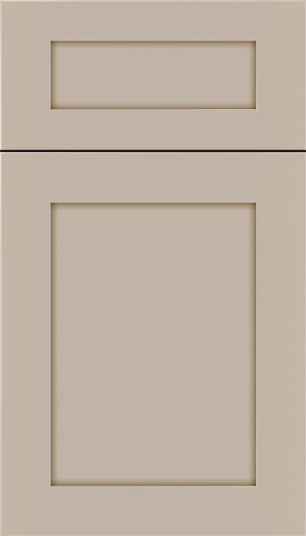Salem 5pc Maple shaker cabinet door in Moonlight