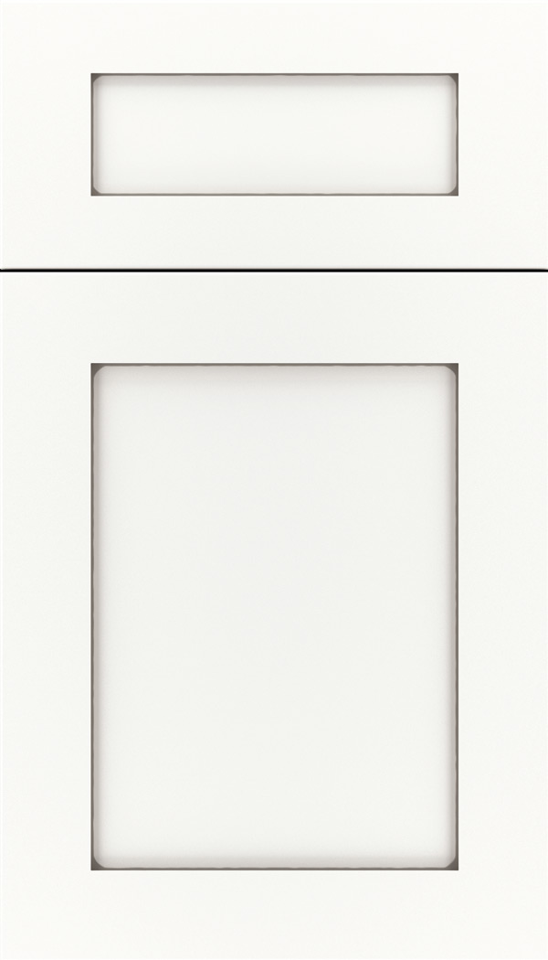 Salem 5pc Maple shaker cabinet door in Whitecap with Pewter glaze